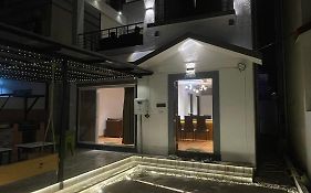 The Bungalow Seven